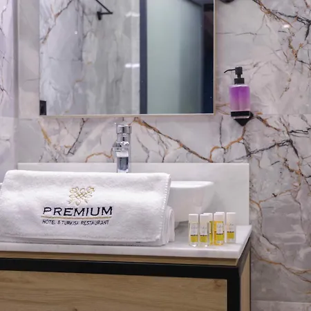 호텔 Premium Hotel, Mediterranean Food & Mezze Bar