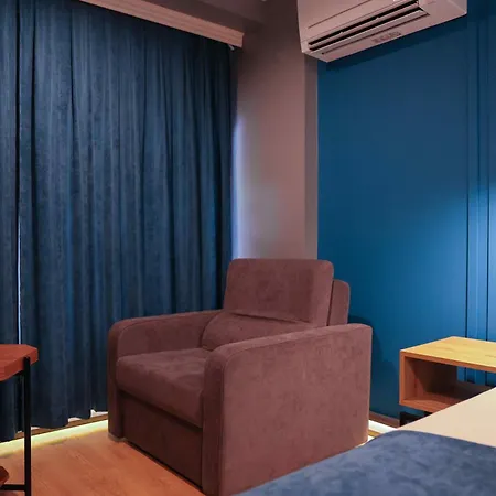 호텔 Premium Hotel, Mediterranean Food & Mezze Bar